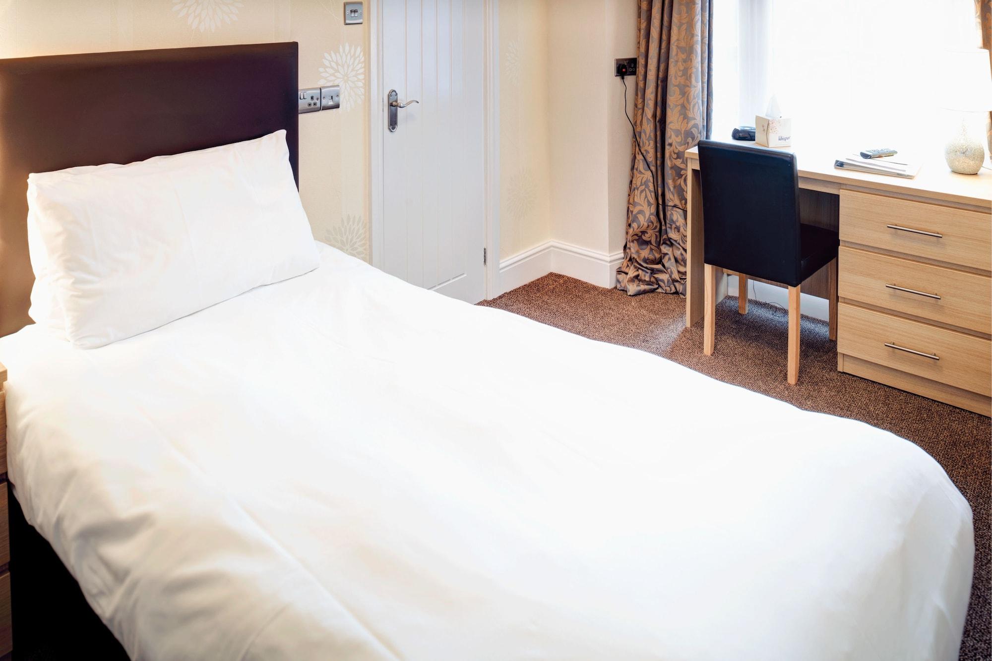 Best Western The Royal Chase Hotel Shaftesbury Exterior photo