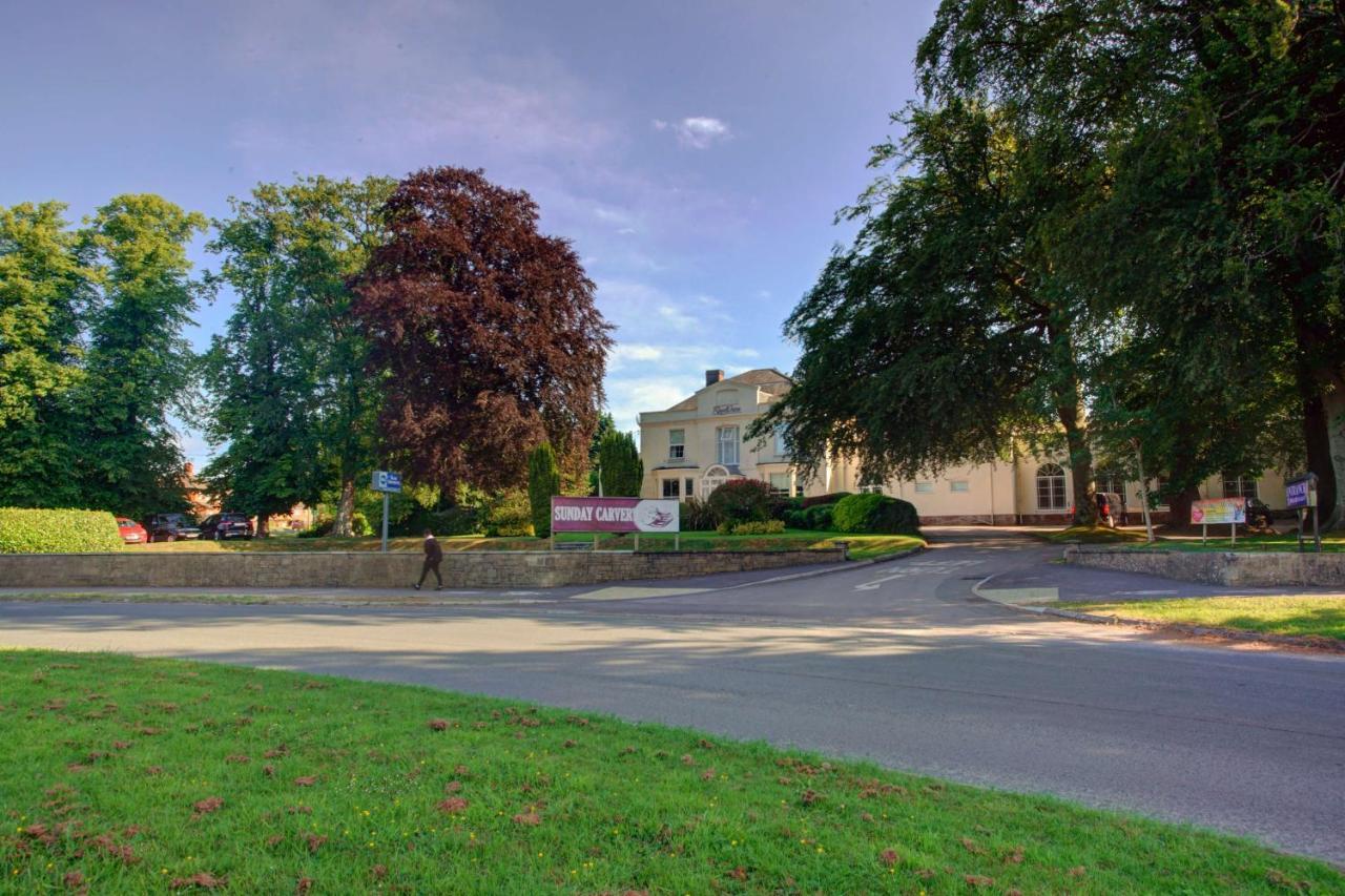 Best Western The Royal Chase Hotel Shaftesbury Exterior photo