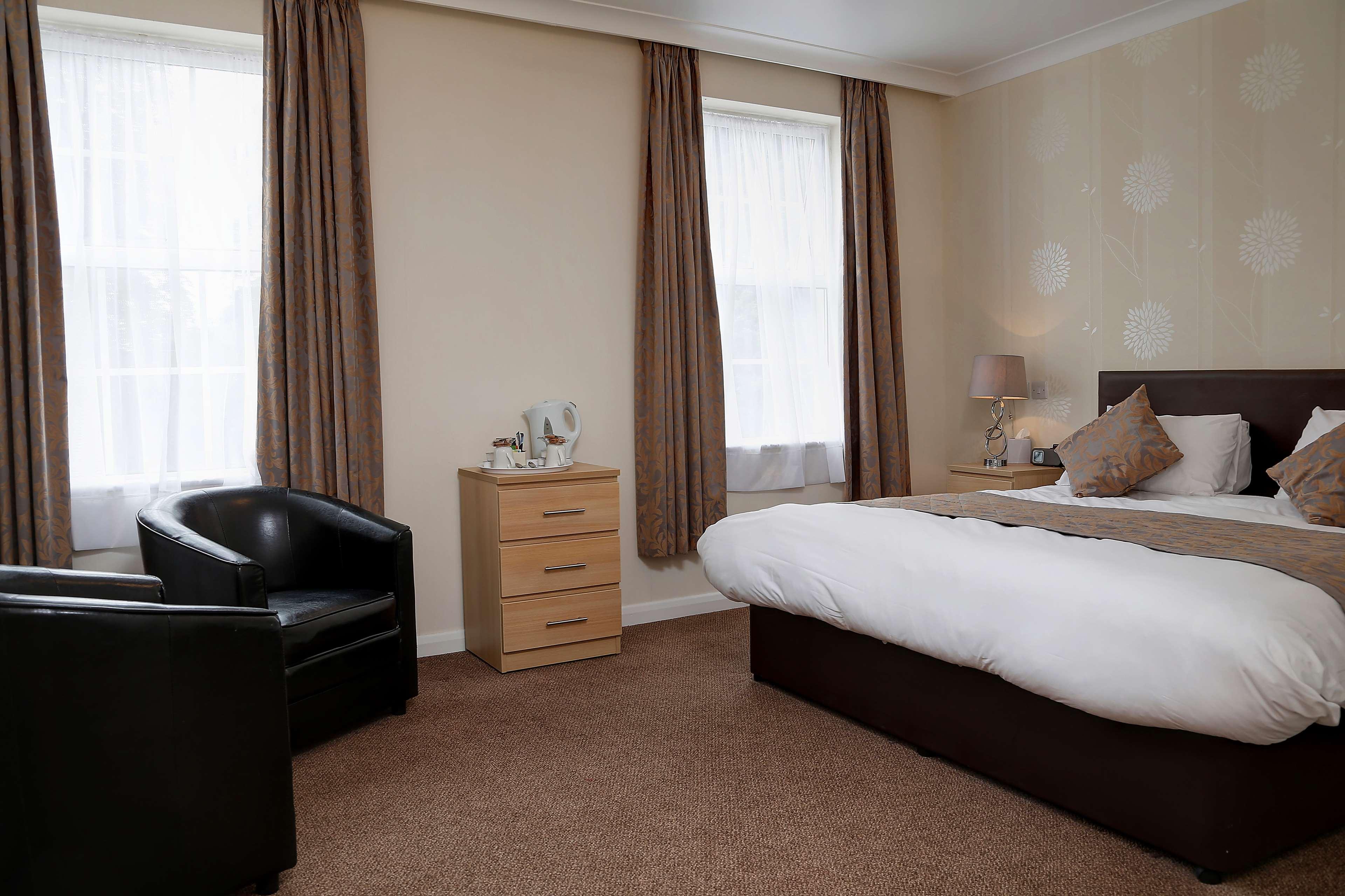 Best Western The Royal Chase Hotel Shaftesbury Exterior photo