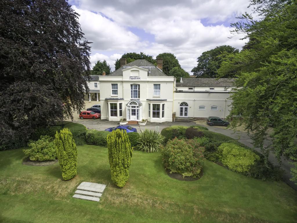 Best Western The Royal Chase Hotel Shaftesbury Exterior photo